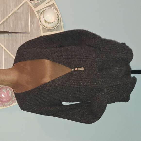 BKE Sweaters - BKE Charcoal Knit Top